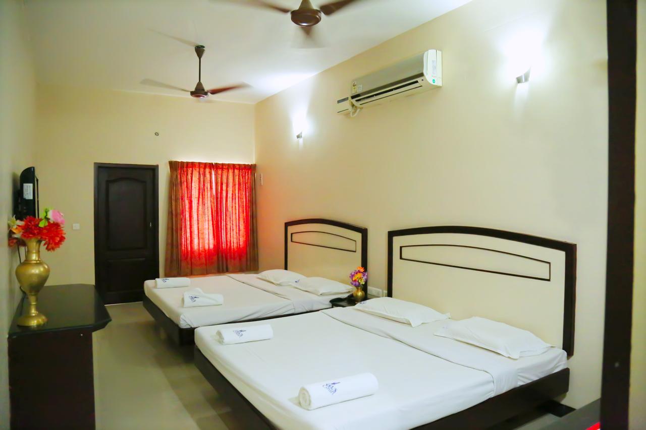 بالني Hotel Vels Court المظهر الخارجي الصورة