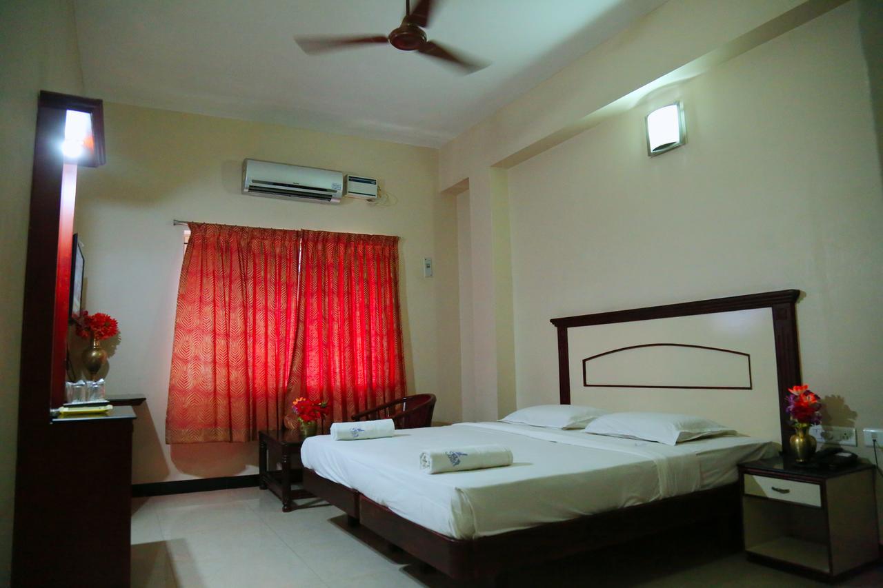 بالني Hotel Vels Court المظهر الخارجي الصورة